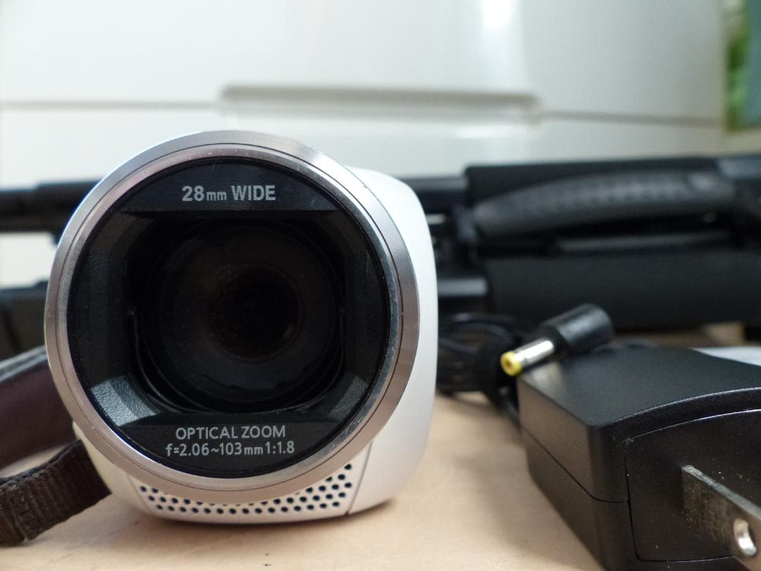 Panasonic HC-V360MS フルHD ビデオカメラ【三脚付き】