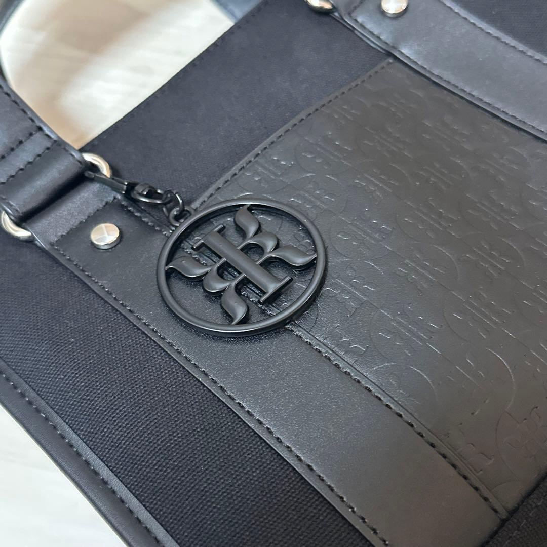 riu embossed tote bag トートバッグ スカーフ付 Rちゃん