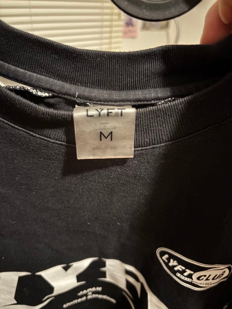 【タグにダメージ有】LYFT カジュアル Tシャツ Mサイズ ブラック/グレー