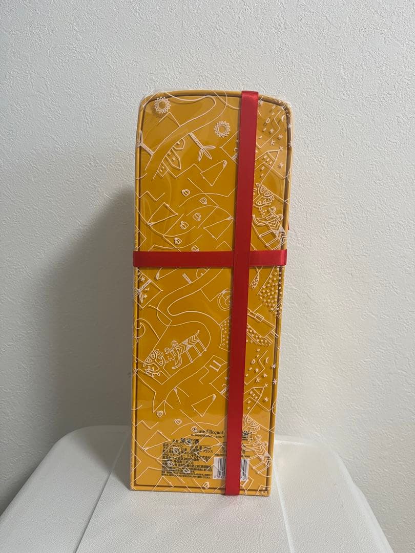 【限定ボトルケース付き】ヴーヴクリコ Veuve Clicquot brut