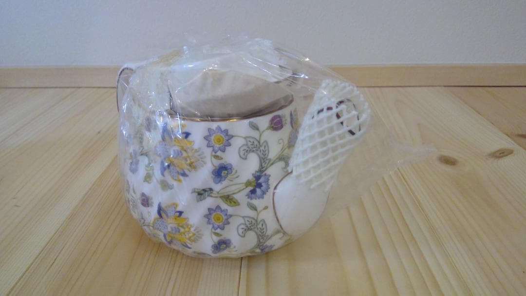  　ミントン　ティーカップ＆ティーポット＆プレートセット