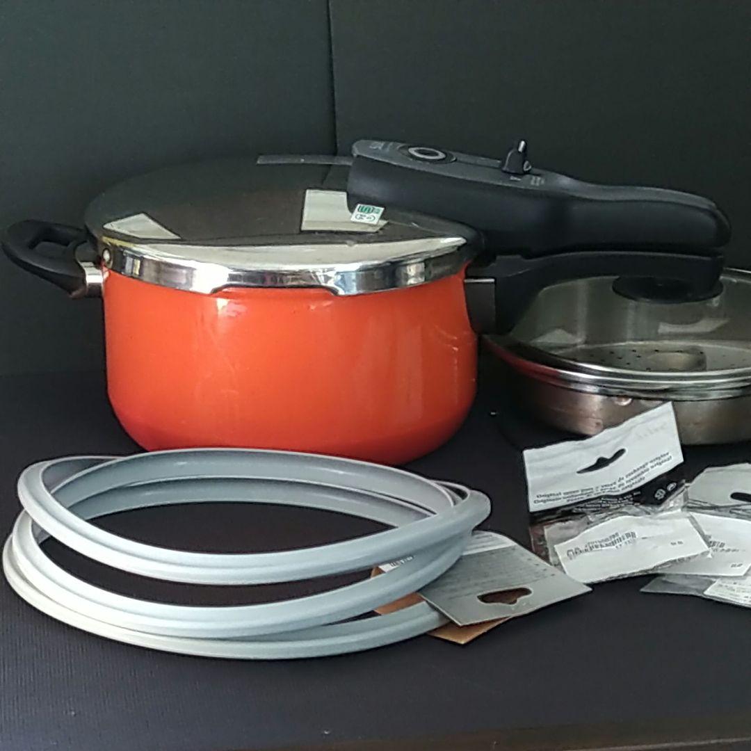 パーツ多数　シラルガン　圧力鍋 シコマチックＴプラス 4.5L シリット