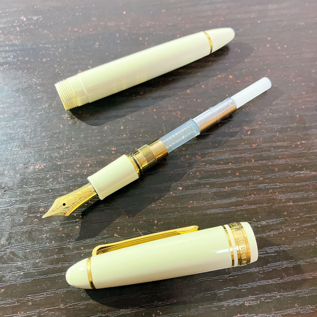 セーラー万年筆 プロフィットスタンダード EF アイボリー