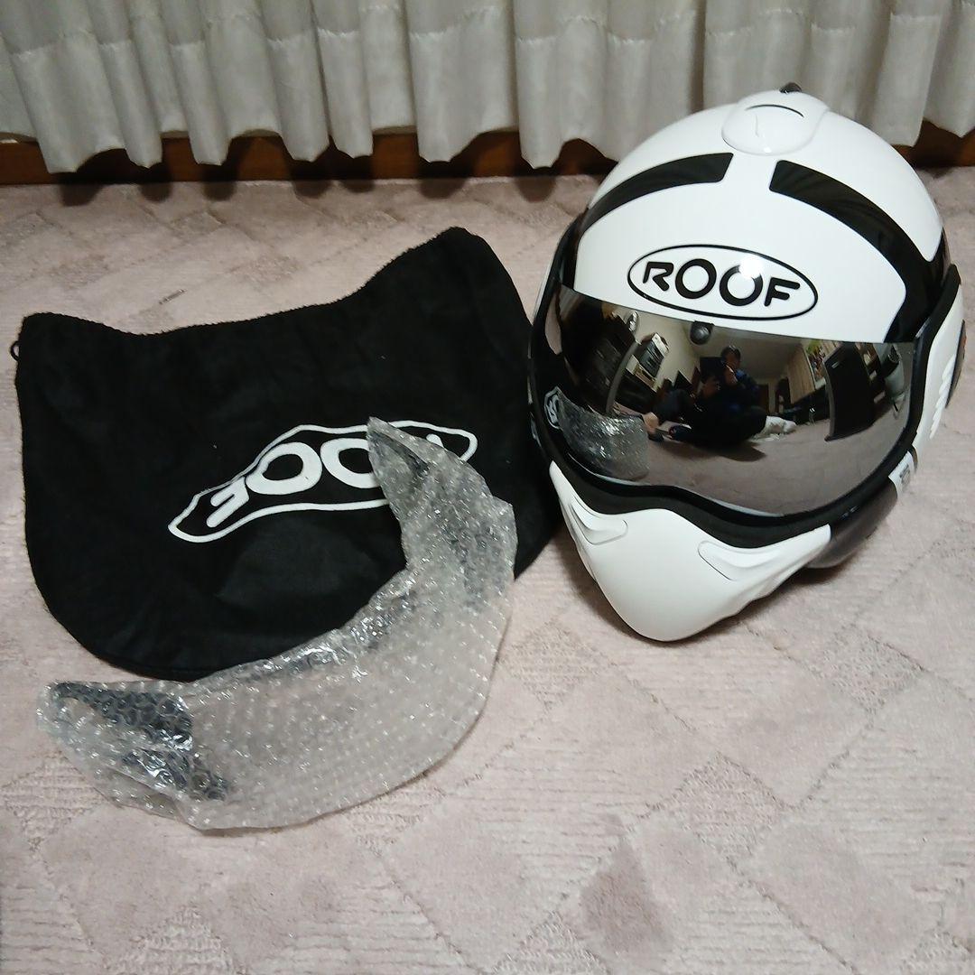 ROOF BOXER V8 ミラーシールド付き