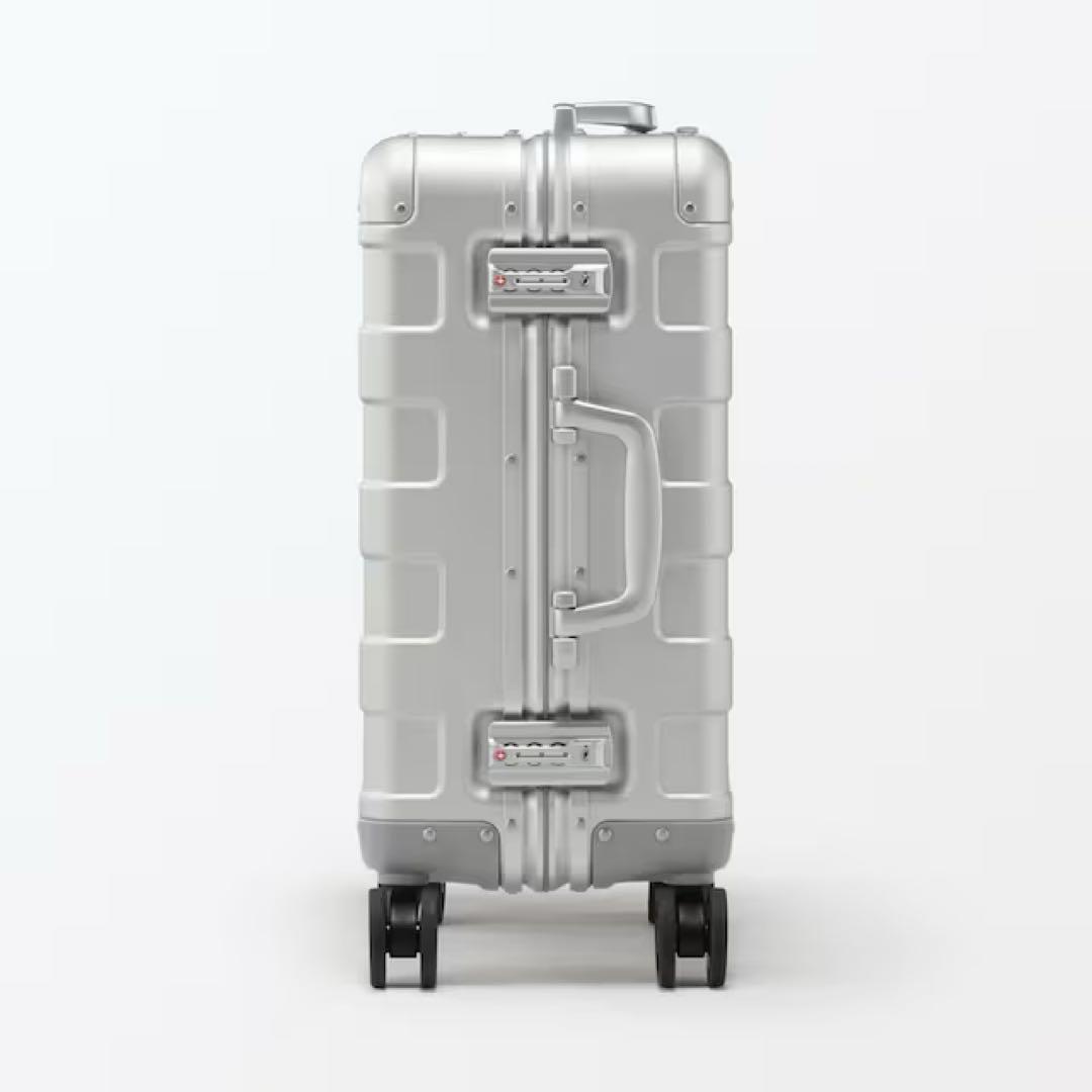 【希少】無印良品キャリーケース　アルミハードキャリー（34Ｌ）