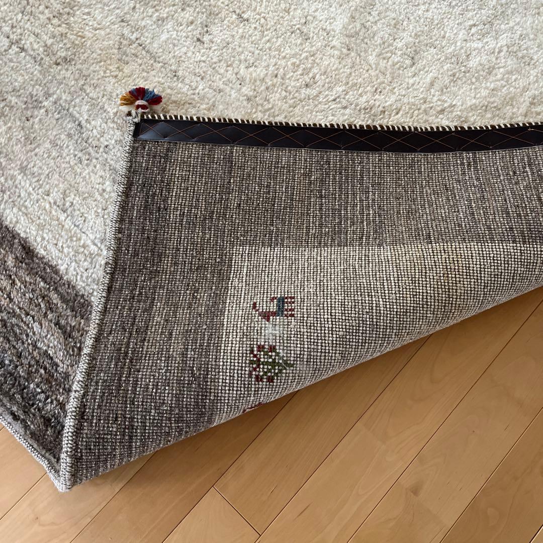 イラン産　ペルシャ手織りギャッベ　204×246cm