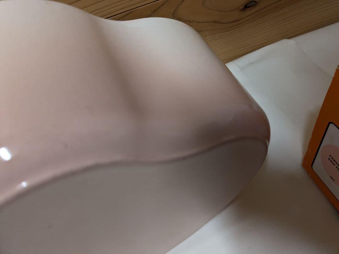 Le Creuset　ル・クルーゼ　ココット　ダムール　パウダーピンク　18cm