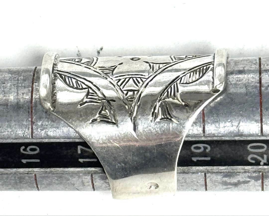 トゥアレグ族　ハンドメイド　シルバーリング