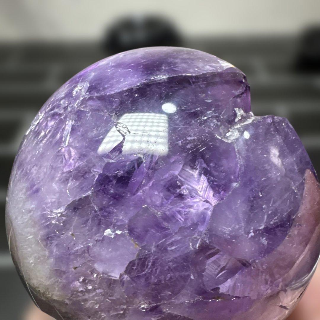 ウルグアイ産 ノーセメント アメジスト 笑い口 台座付