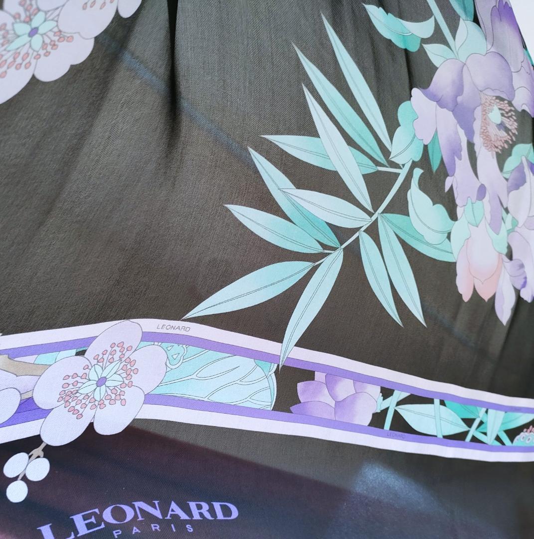 高級感あり 　極美品　レオナール ストール スカーフ ショール 黒にパープル