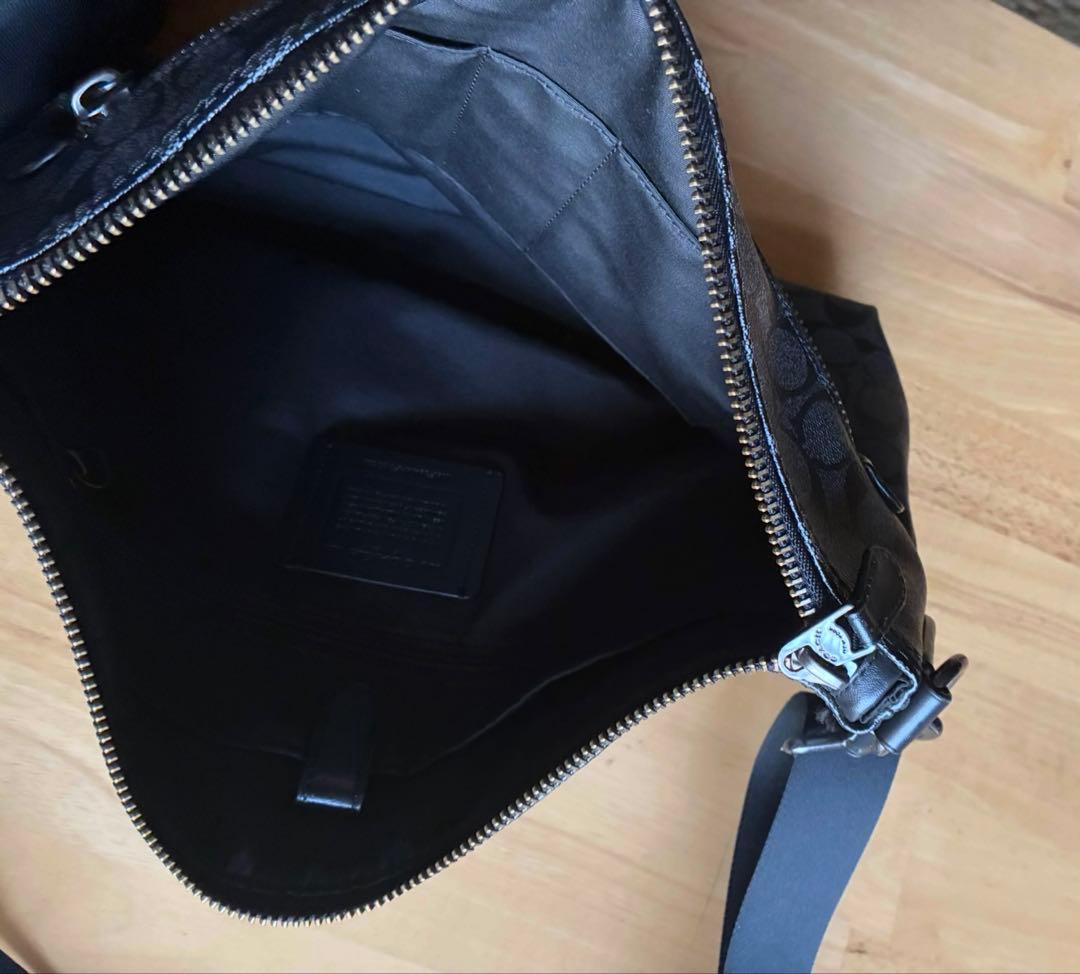 本日終了　美品　COACH グラハムメッセンジャーバッグ レザーPVC