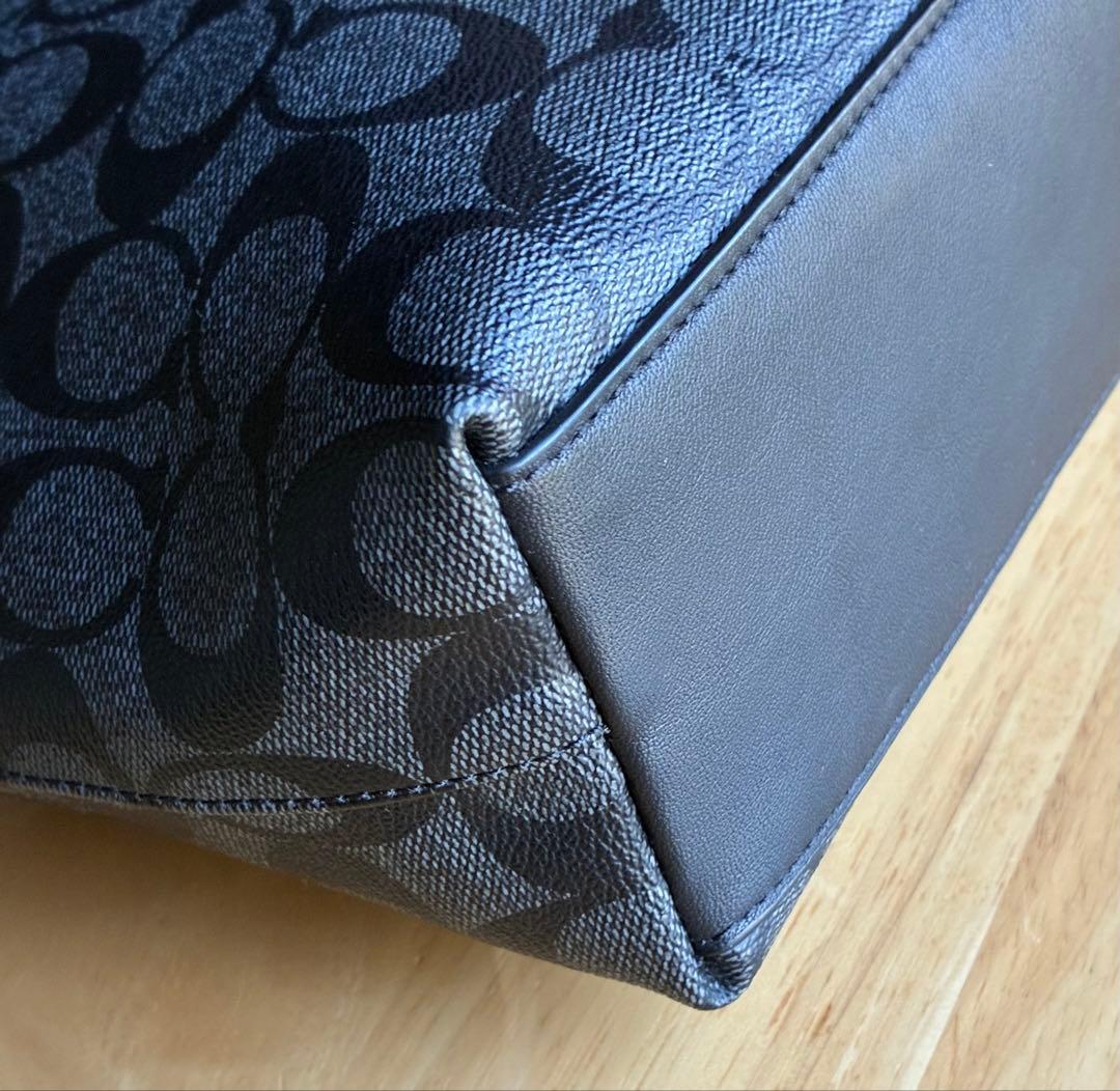 本日終了　美品　COACH グラハムメッセンジャーバッグ レザーPVC