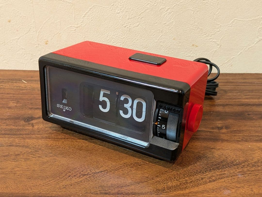 70s 昭和レトロ SEIKO DP690T パタパタ時計 レッド ブラック