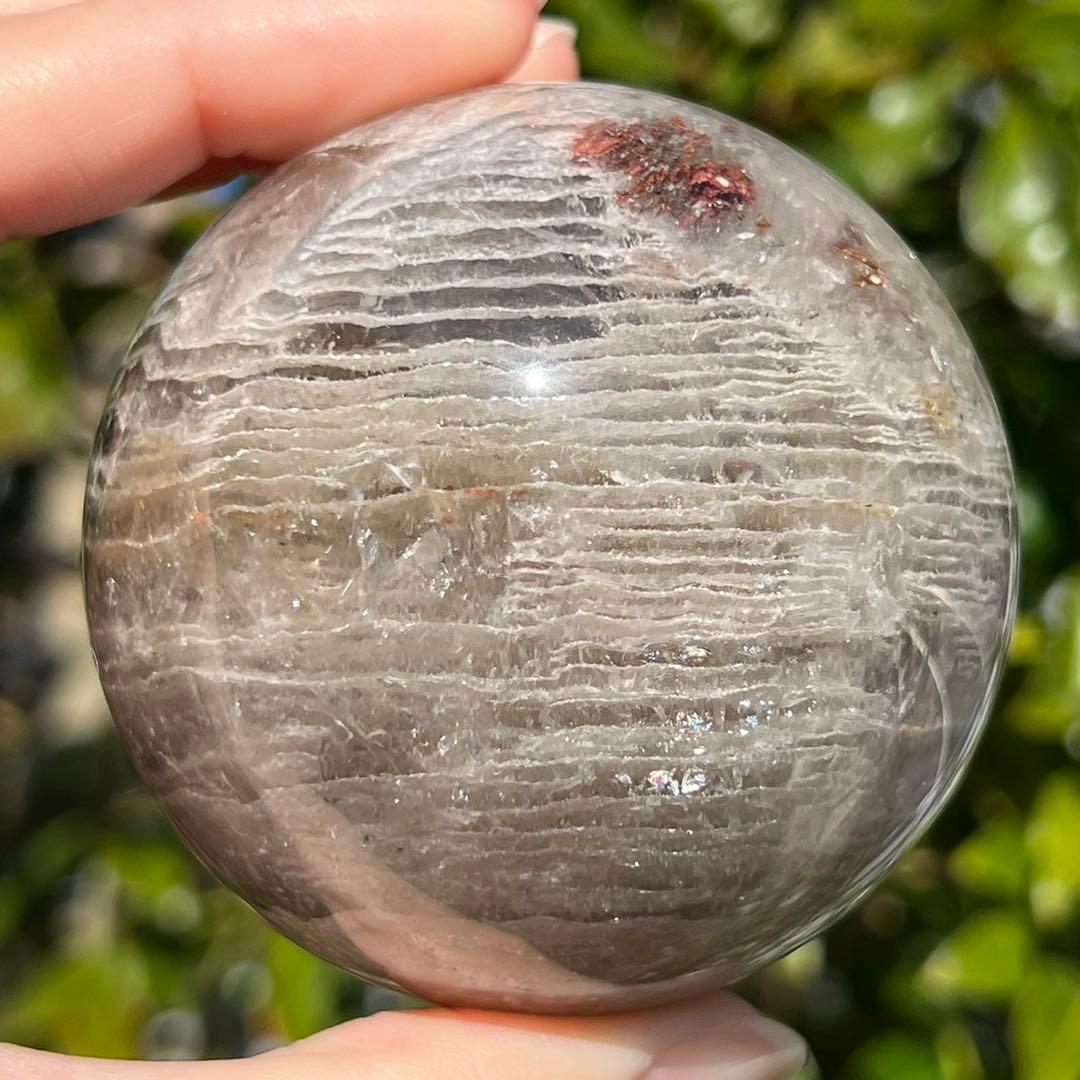 ✳️✨何層にも重なる自然の造形美✨虹入り 千層ガーデンファントム水晶 丸玉 天然石