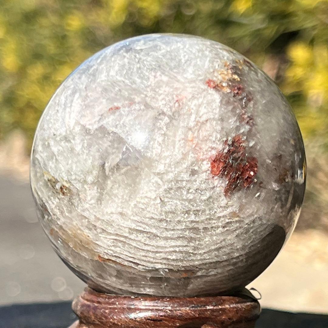 ✳️✨何層にも重なる自然の造形美✨虹入り 千層ガーデンファントム水晶 丸玉 天然石