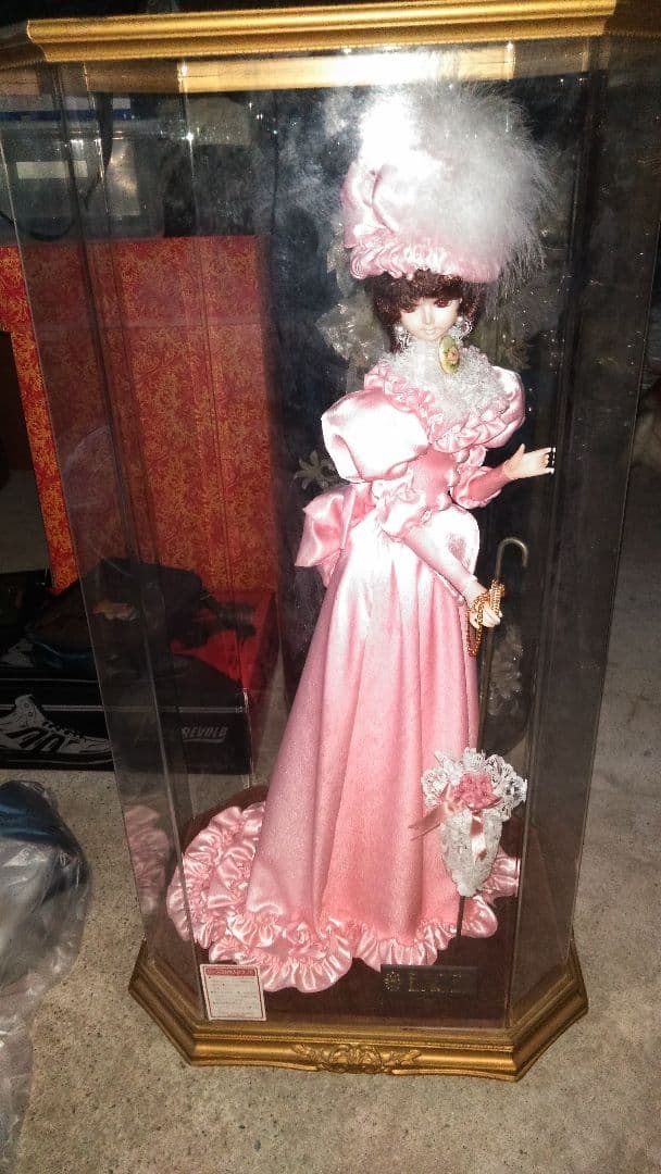 西洋製フランス人形ケース付き