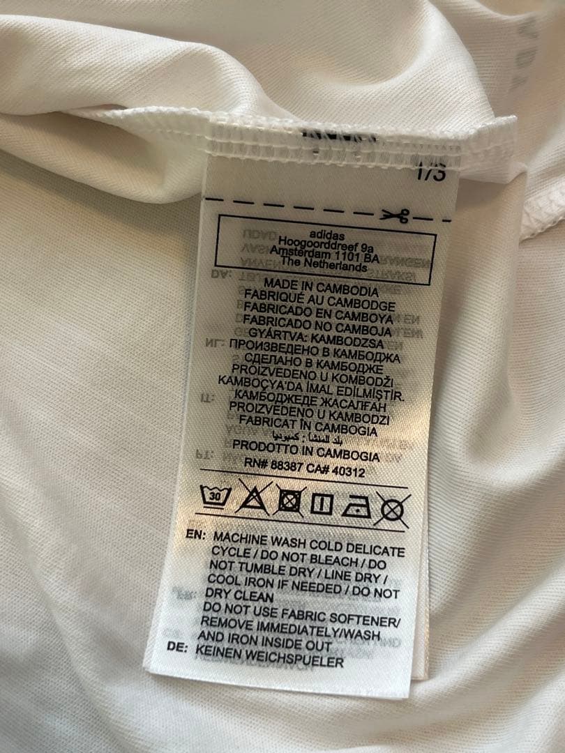 【正規品新品　おまけ付】 アーセナル 3rd ユニフォーム　176