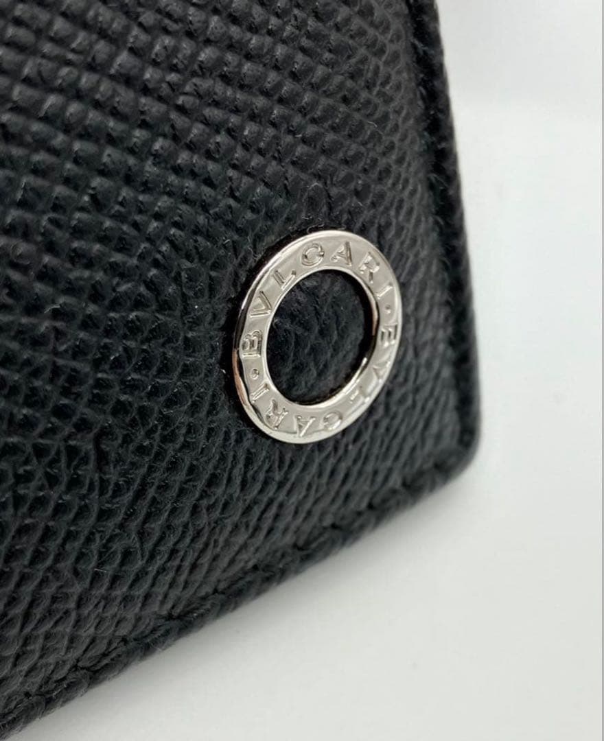 新型 極美品 ブルガリ ブルガリマン 二つ折り財布 ブラック 鑑定済