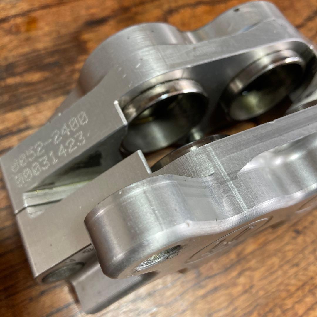 PM製　パフォーマンスマシン　アルミニウム製 ブレーキキャリパー USA 中古