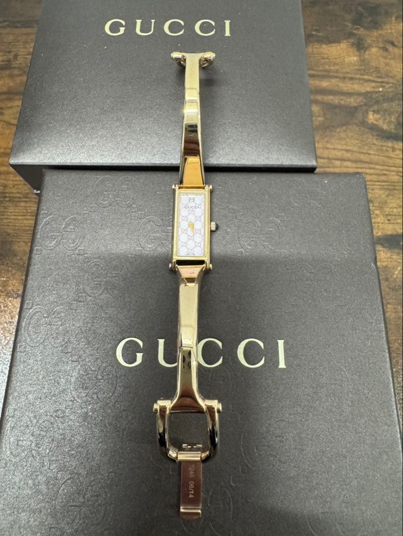 美品GUCCI 1500L ゴールド/ピンクGGシェル文字盤 1Pダイヤ