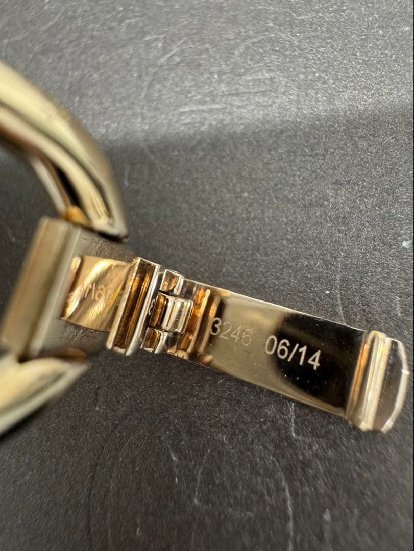 美品GUCCI 1500L ゴールド/ピンクGGシェル文字盤 1Pダイヤ