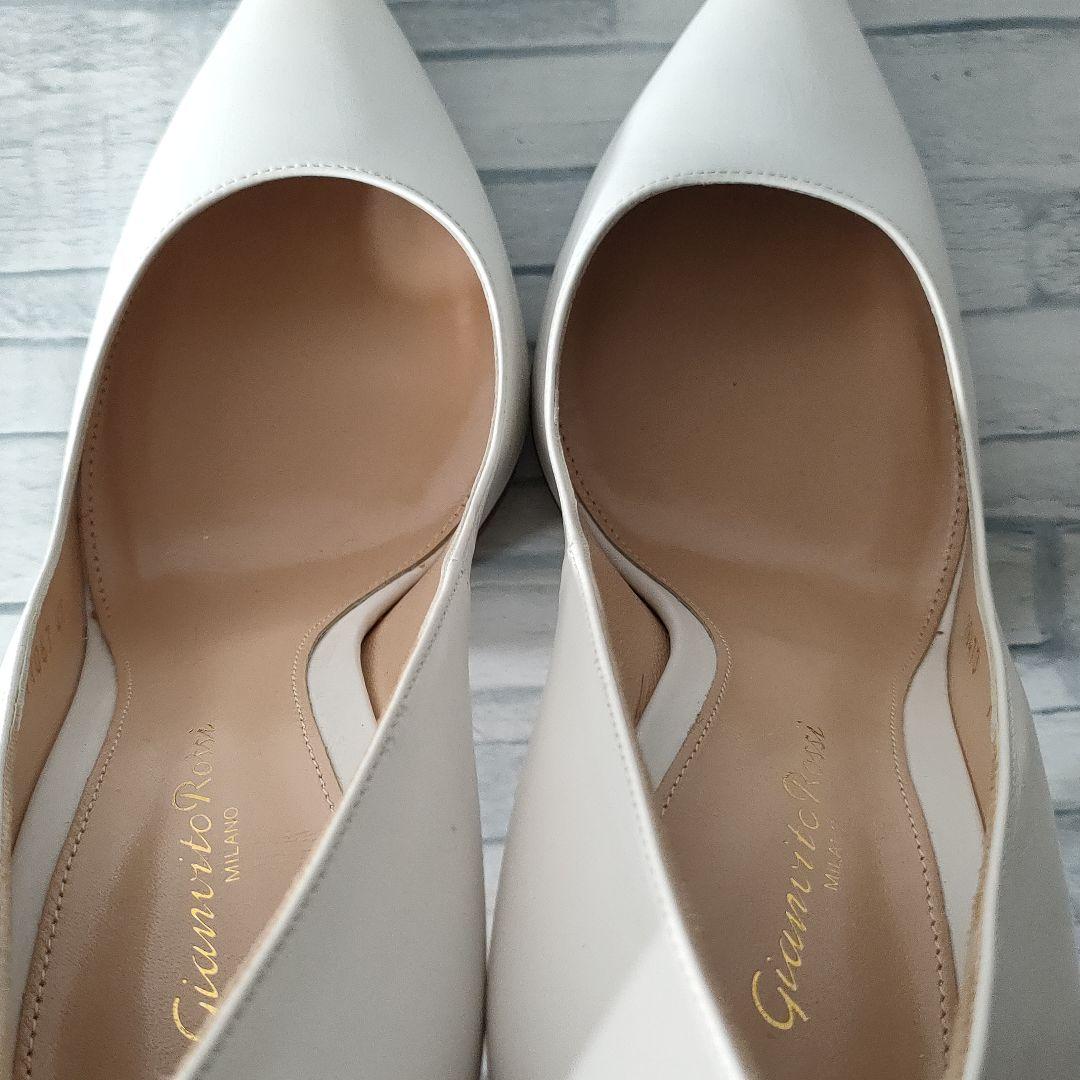 未使用品✨ジャンヴィトロッシ　レザーパンプス　ポインテッドトゥ　白　41