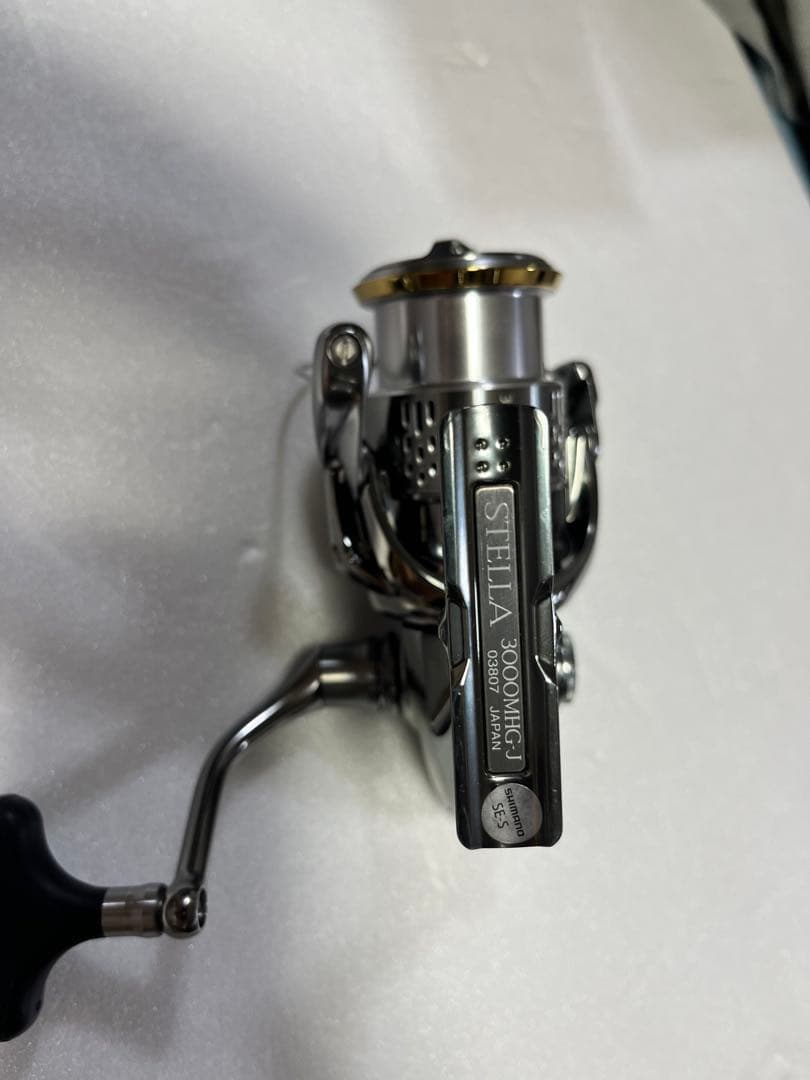 N 美品　シマノ　18ステラ　3000MHG