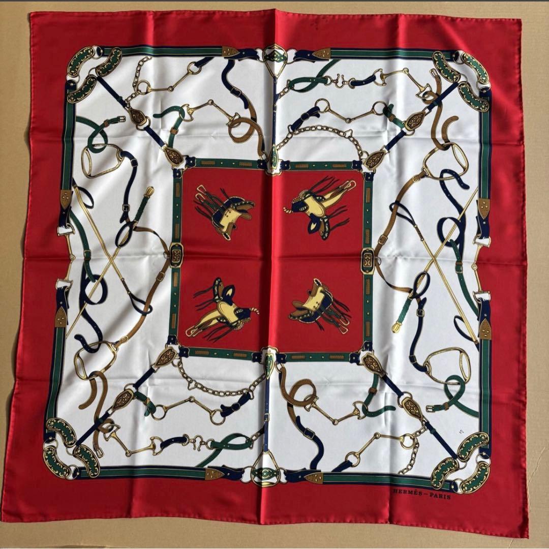 HERMÈS 馬具デザイン スカーフ