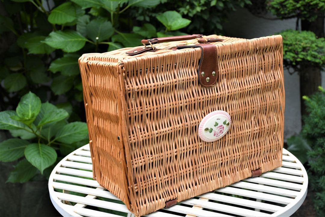 マニー ローズ　ピクニックバスケット 収納バスケット　かごバスケット　柳　新品