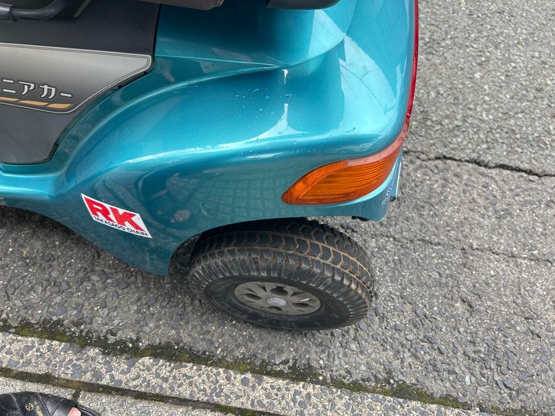 スズキ セニアカーET4D完動品！純正バッテリーで満タン充電4個ランプ点いてます