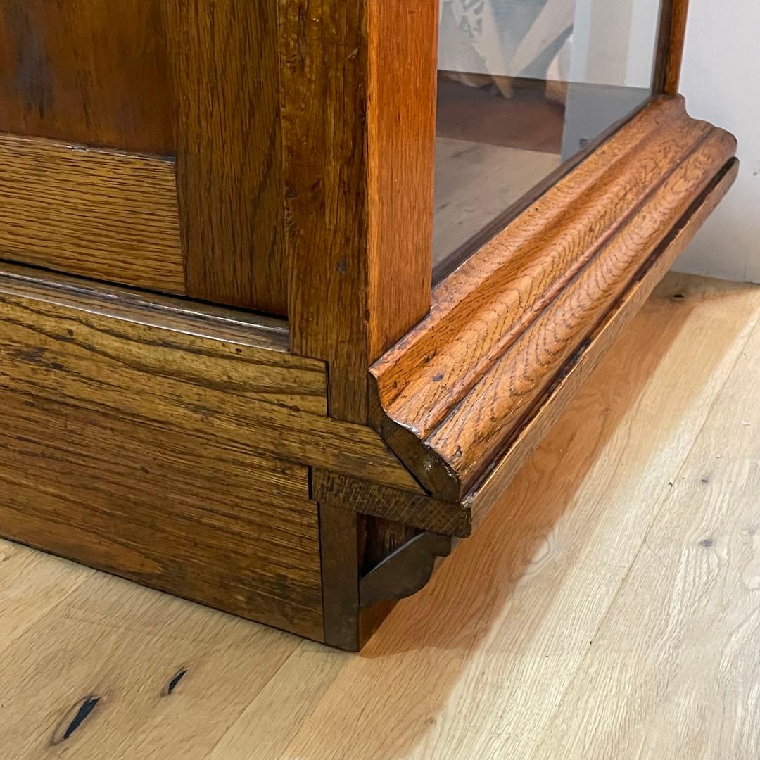 ￼アンティーク家具　ガラスショーケース