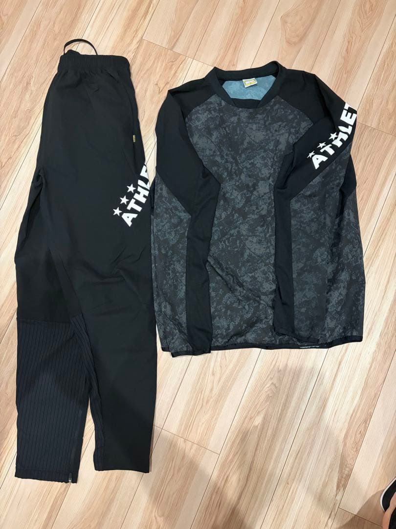 ATHLETE ピステ上下セット ブラック/グレー