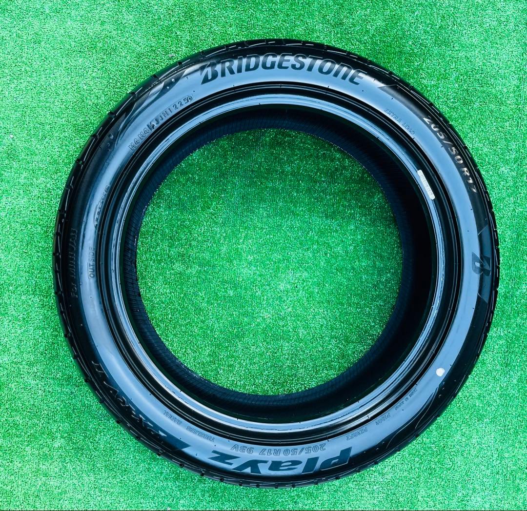 205/50R17,BRIDGESTONE Playz PX 2022年製。