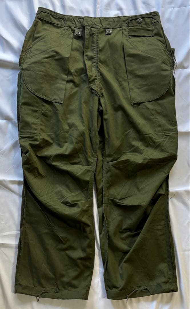 M65パンツ　large regular　デッドストック