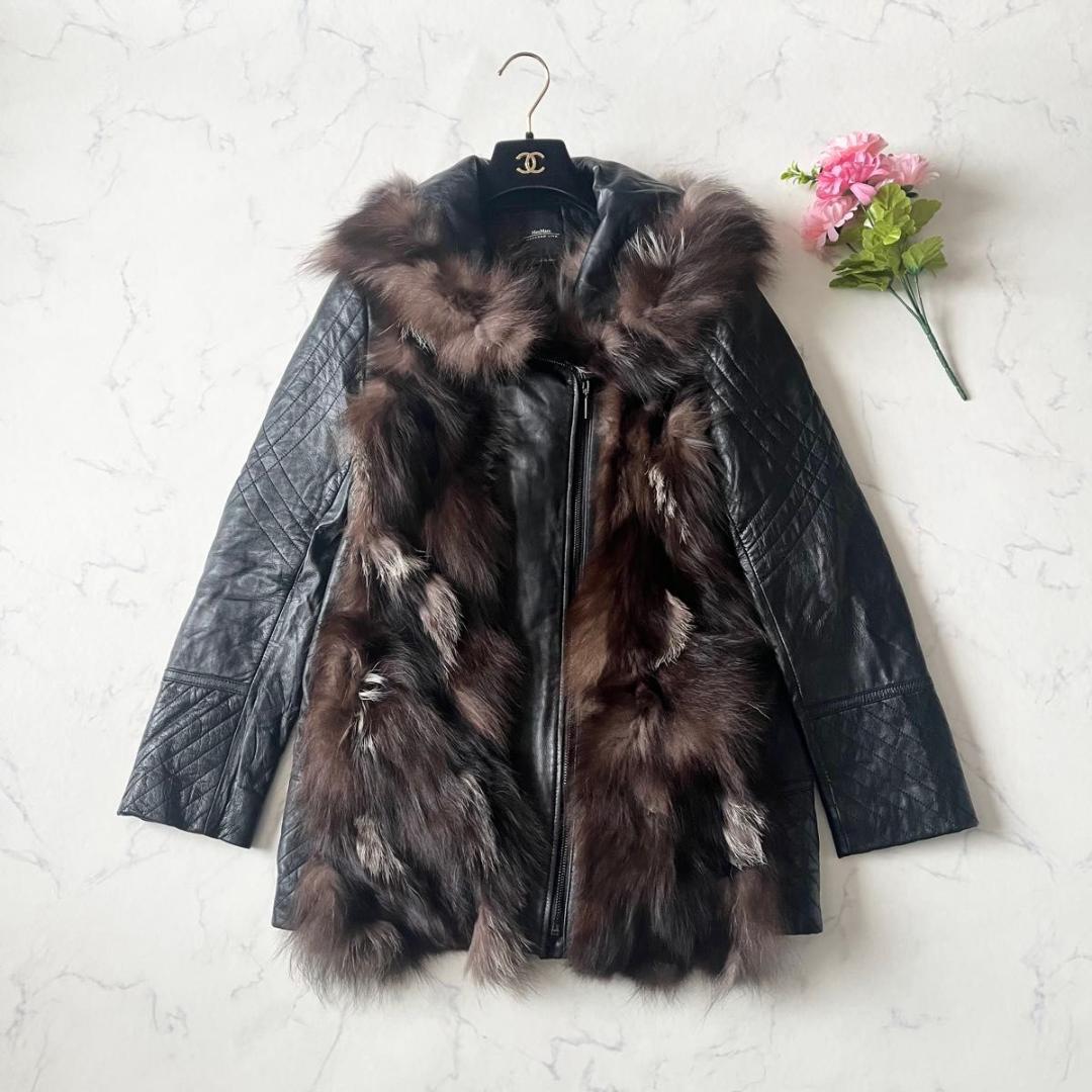 【未使用に近い】マックスマーラ リアルファー付 レザージャケット 羊革 黒 L