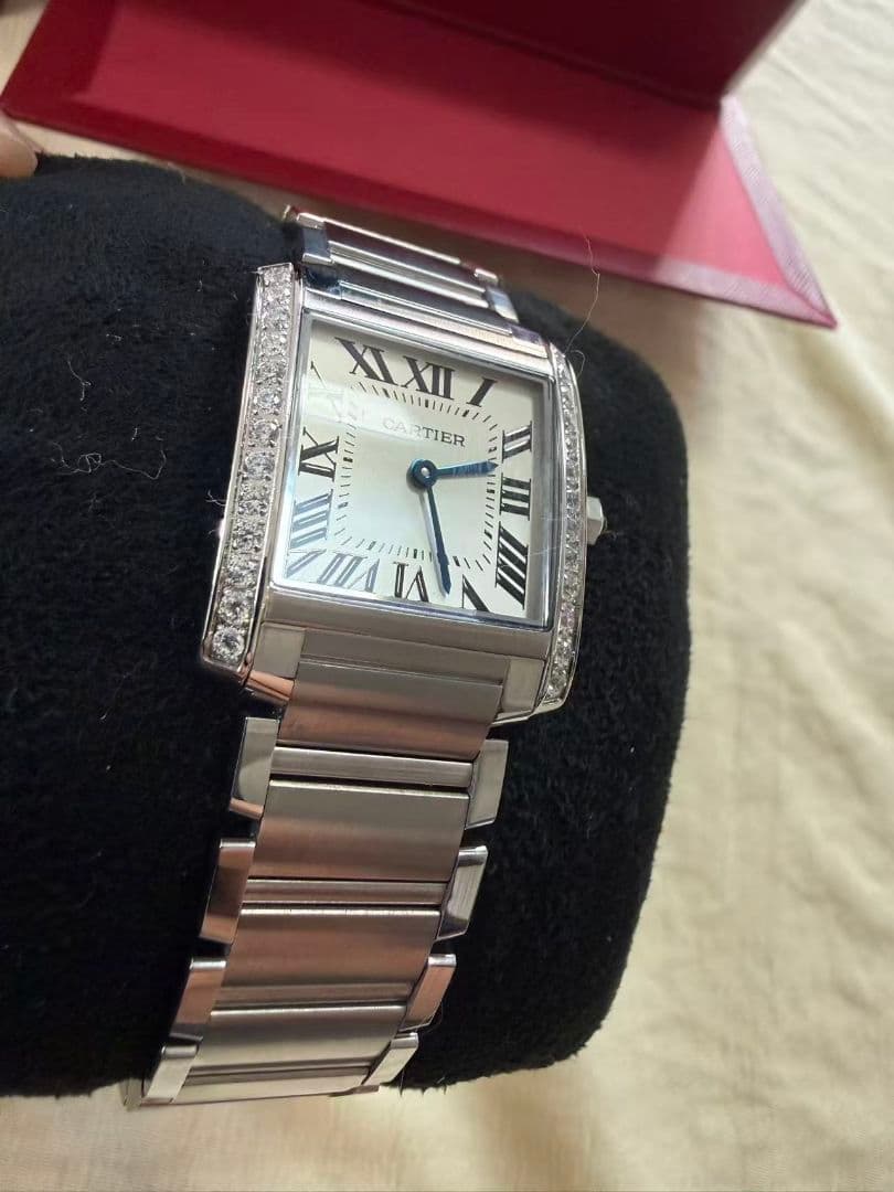 カルティエ タンクフランセーズMM ダイヤベゼル W4TA0009