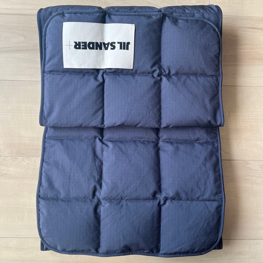 JIL SANDER+ ネイビー キルティングダウンマフラー