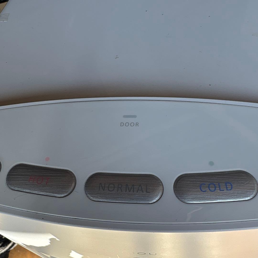 フレシャス　ウォーターサーバー　WFD-1900 ホワイト 美品