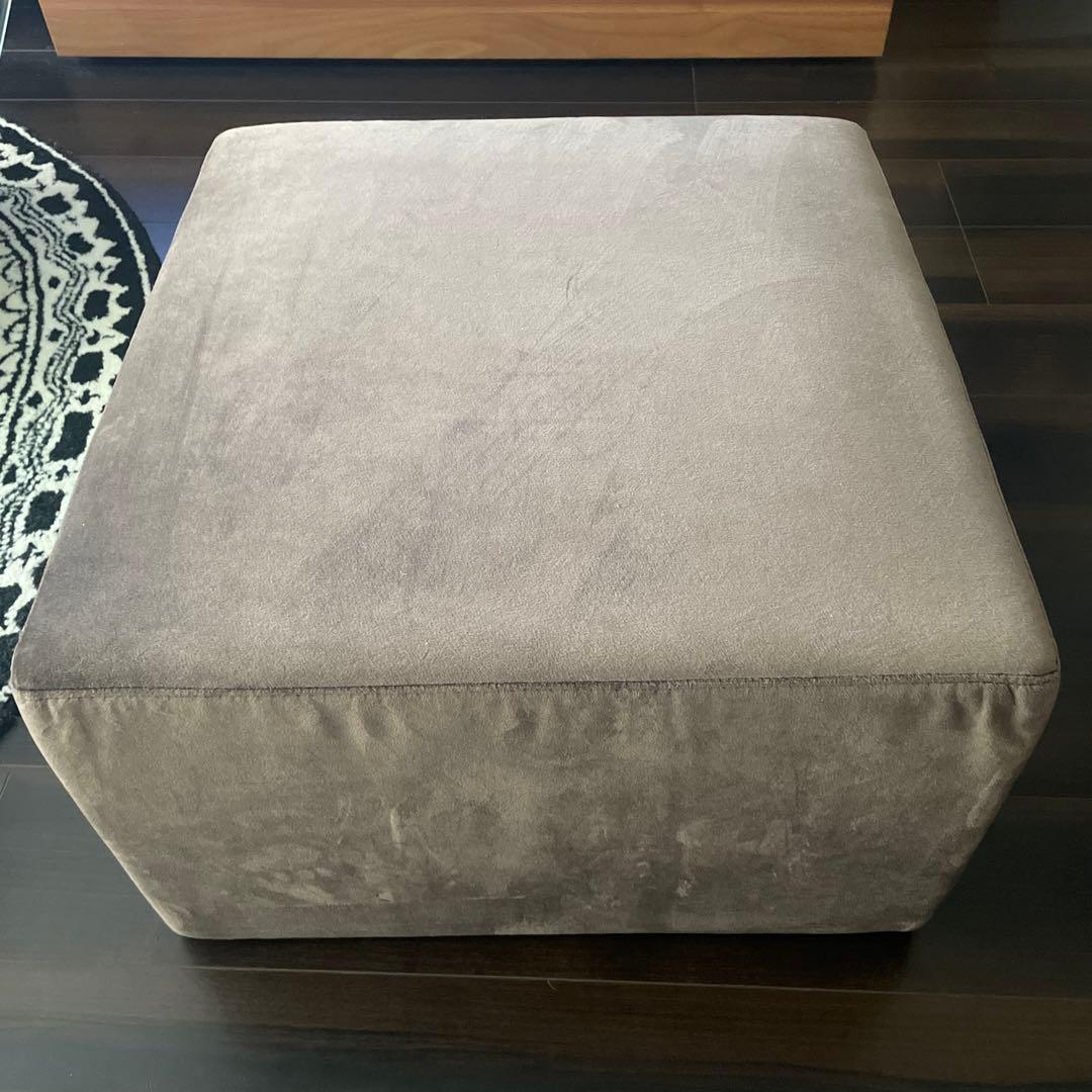 ligne roset ブラウンオットマン