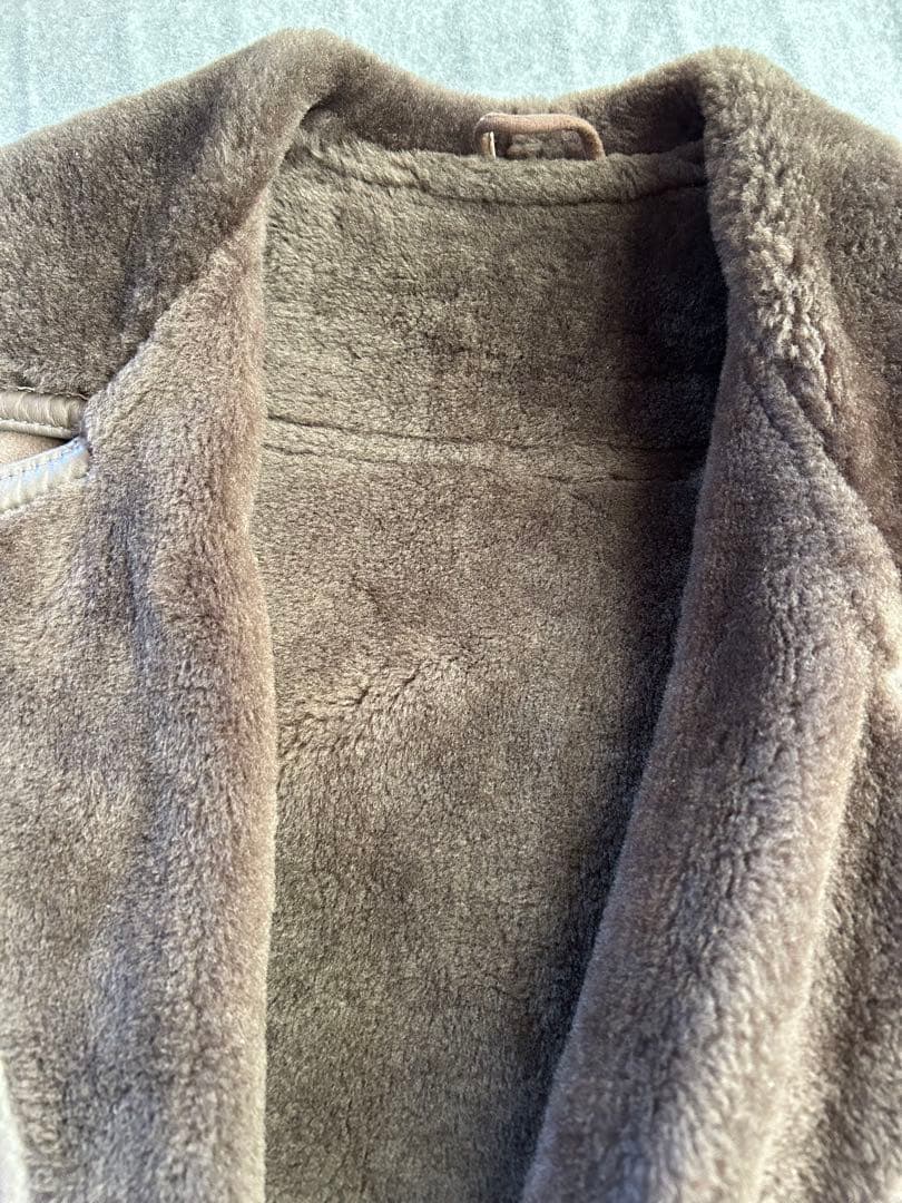 スペイン製　リアルムートンコート　羊皮