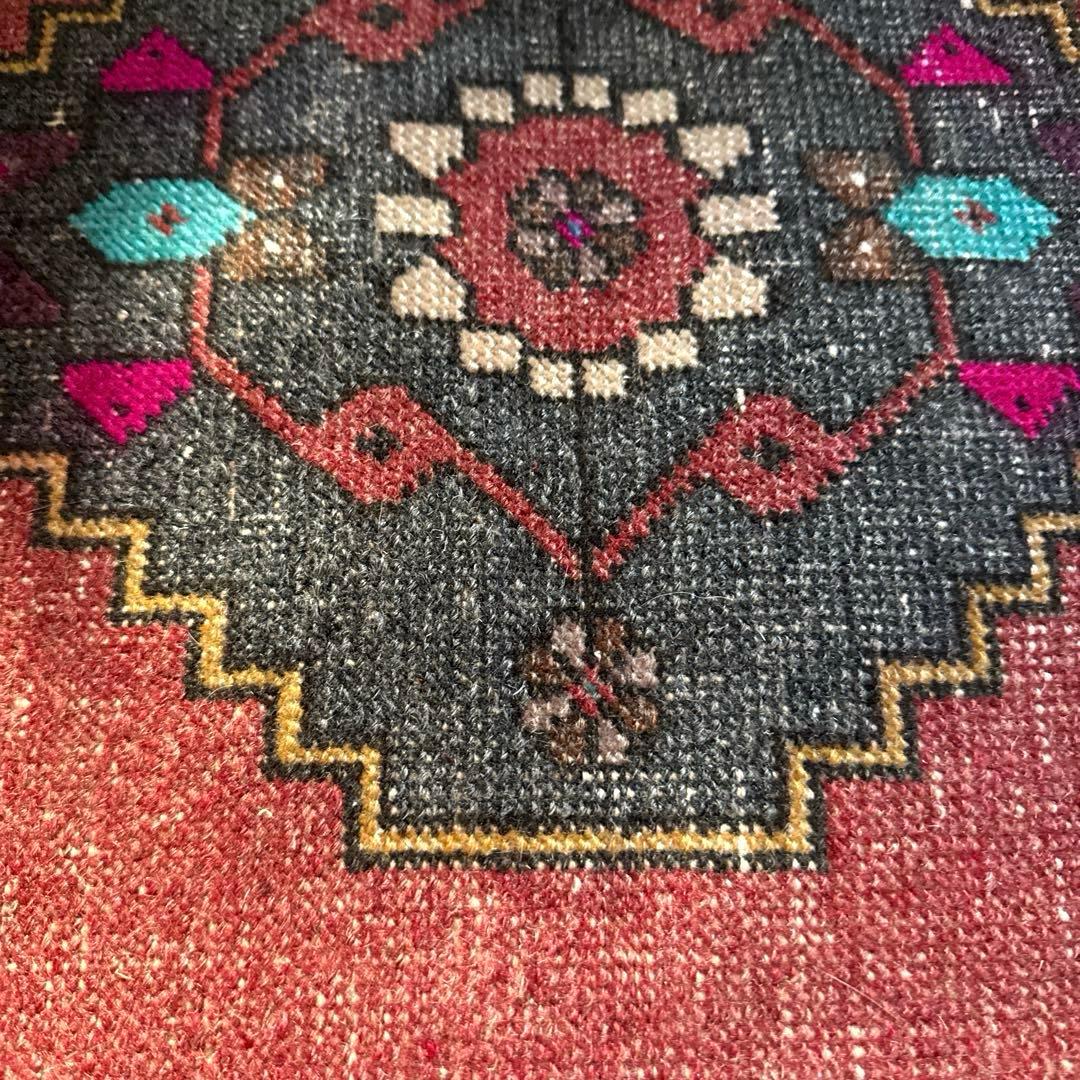 48×102 深みある赤茶色×グレイ　メダリオン　トルコヴィンテージラグ