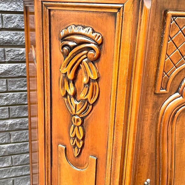 イタリアアンティーク　サイドボード　コンソールテーブル　花台　電話台