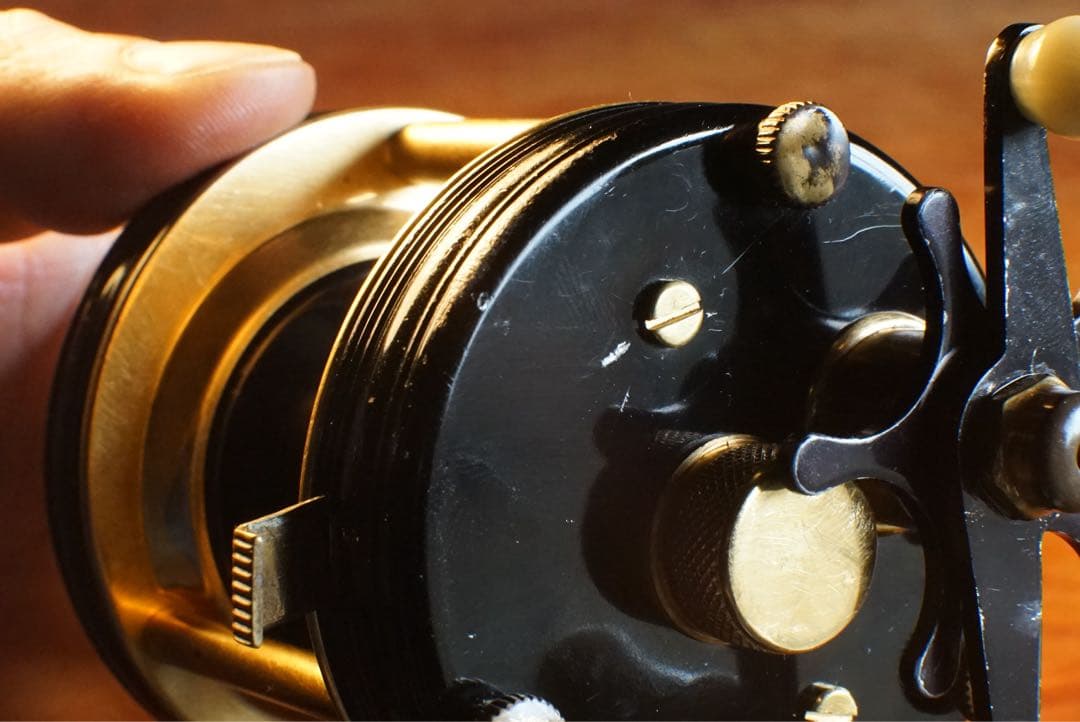 ABU アンバサダー 5000 デラックス メンテ済 フレーム修正済