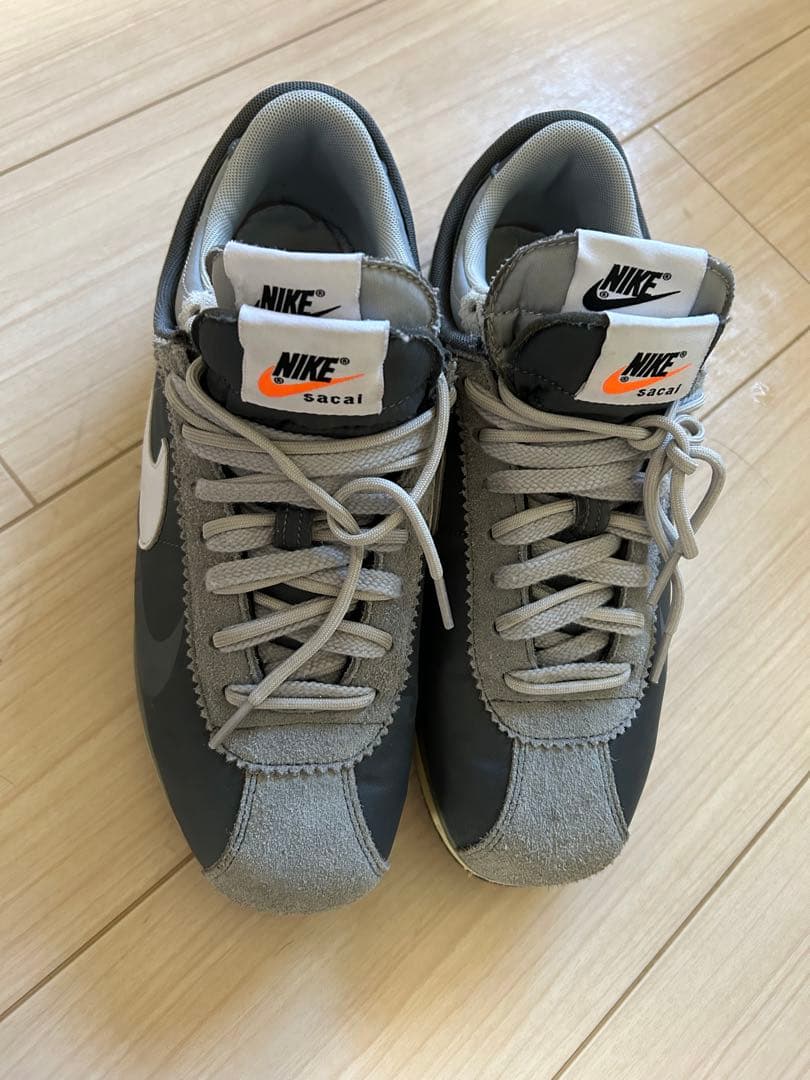 Nike sacai グレー ホワイト スニーカー US9.5 27.5センチ
