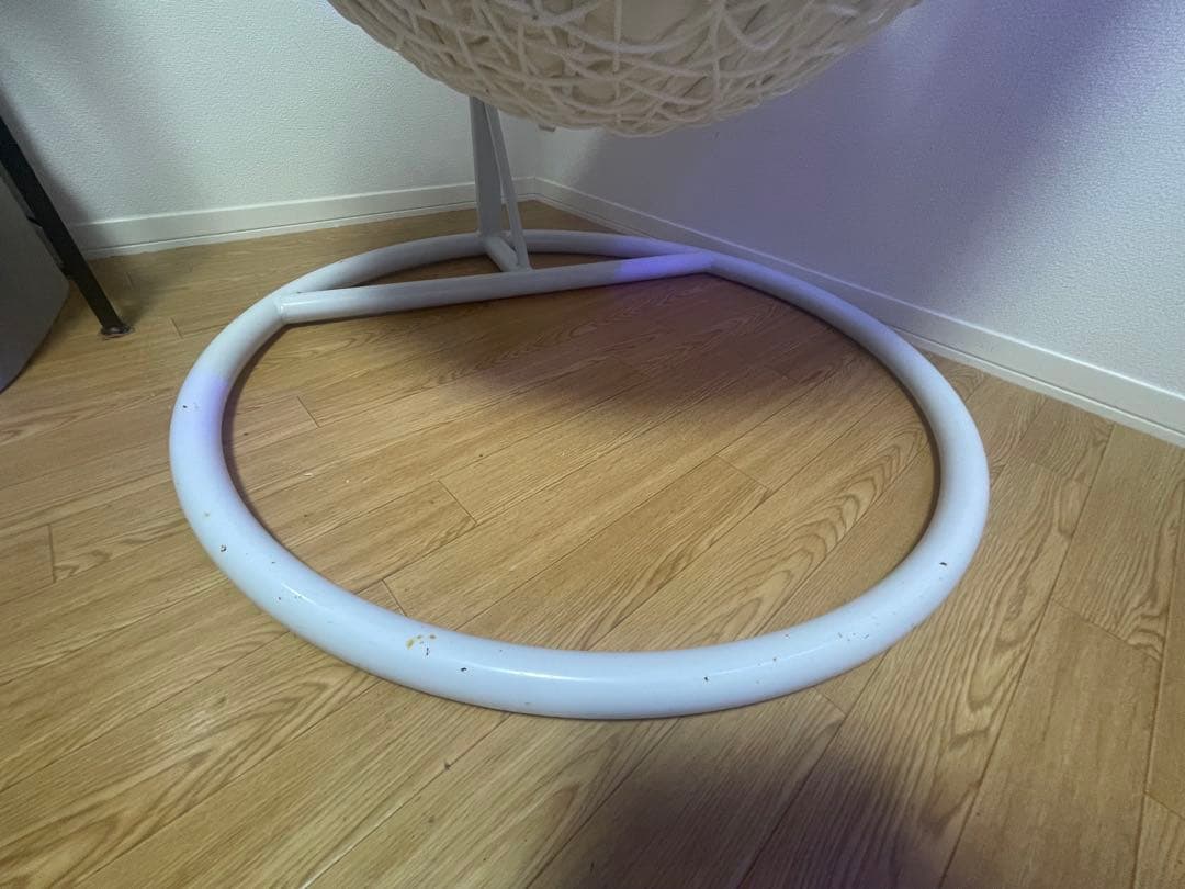 【東京・神奈川のみ】室内使用エッグ型ハンギングチェア ホワイト