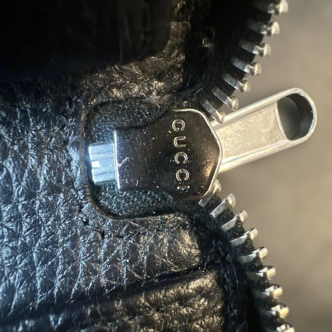 ジ*可様 GUCCI ブラックレザー長財布