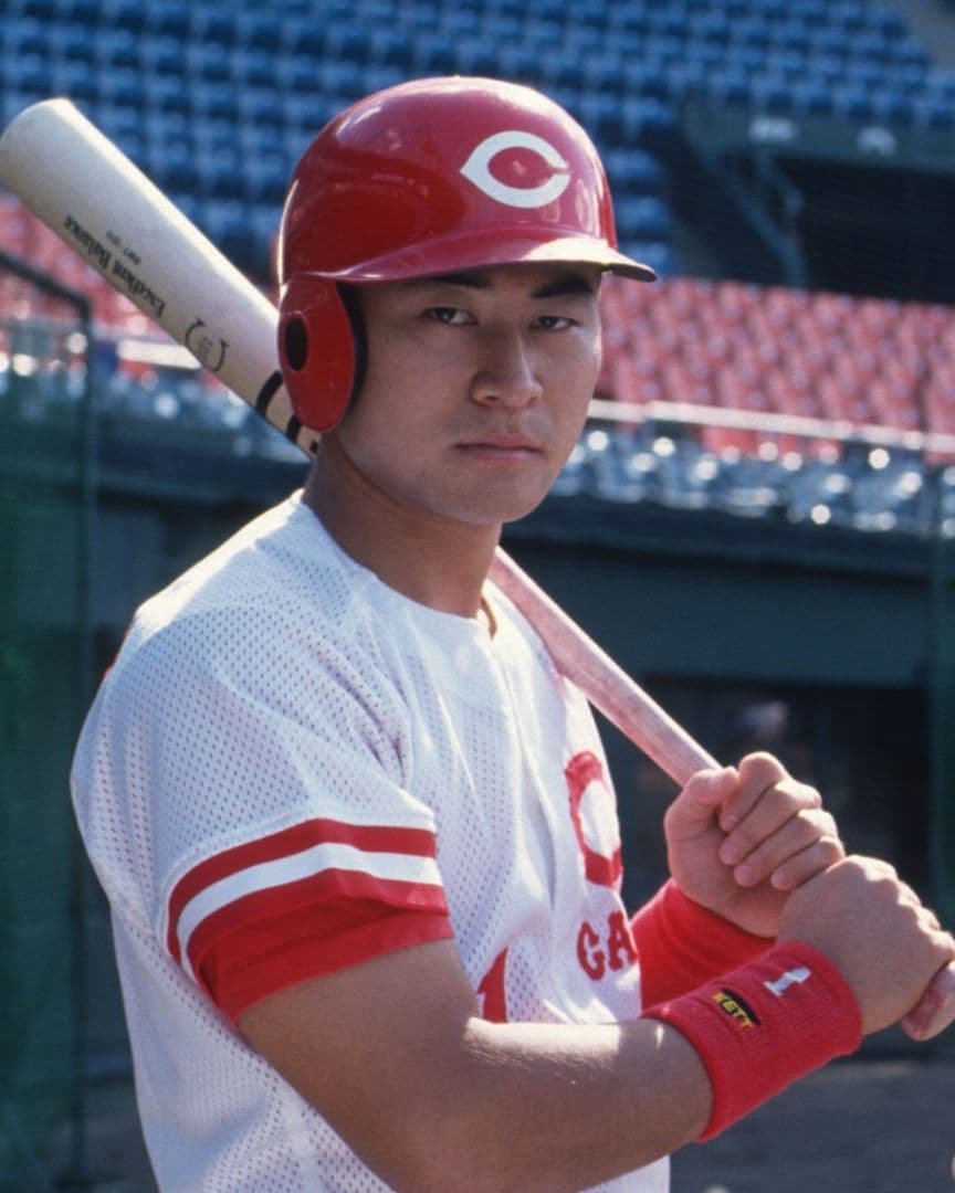 新品未開封　広島東洋カープ　前田智徳　復刻ユニフォーム　Lサイズ　CARP