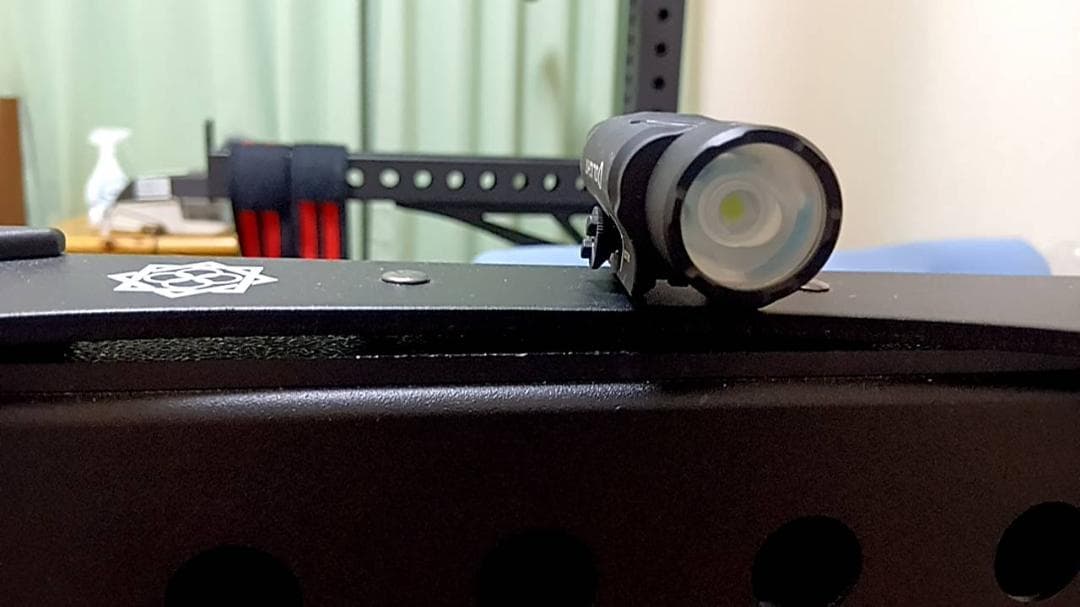 田村装備開発守護臣用 タクティカルライト PL-3R Valkyrie