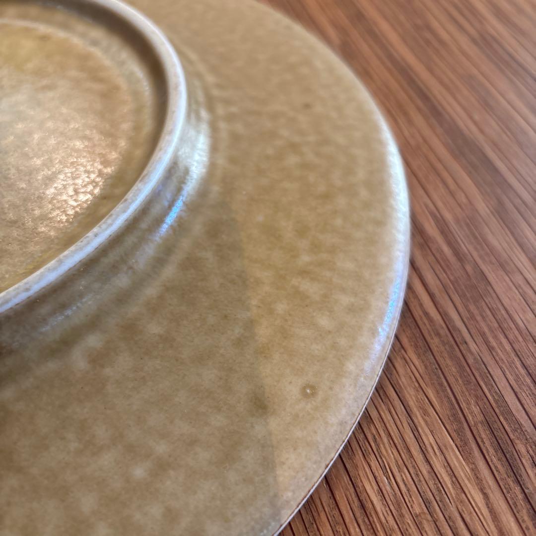 北欧ヴィンテージ　クイストゴー　レリーフ　ラウンドプレート　高台つき　27センチ