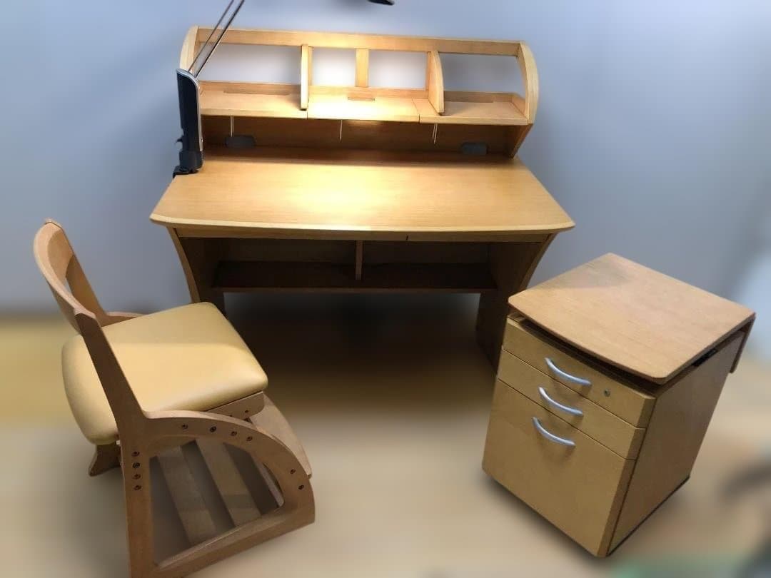 ②袖机　送料無料 カリモク 学習机4点セット ナチュラル 勉強机　88321